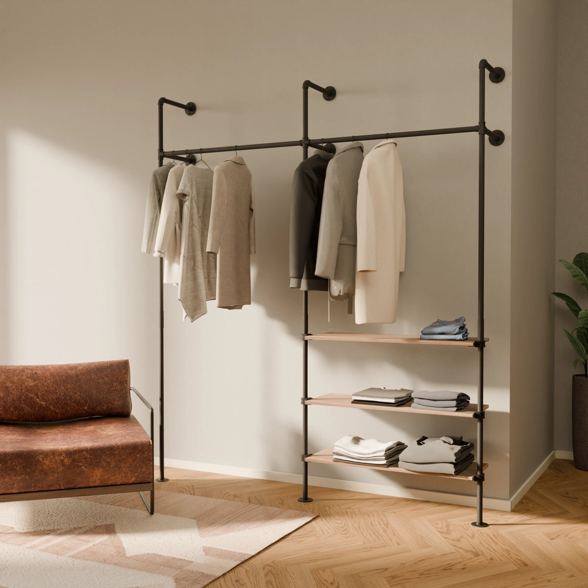 Garderobenstange Holz im Industrial Design